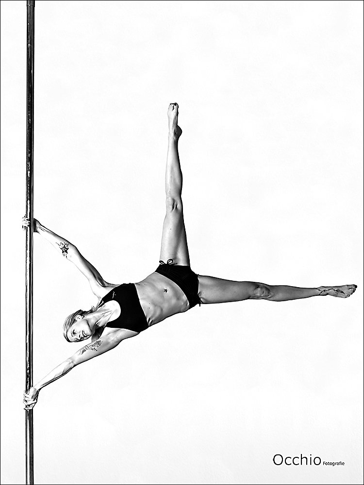 Pole dance